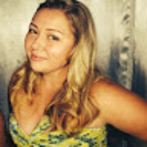 Meet your Posher, Layla